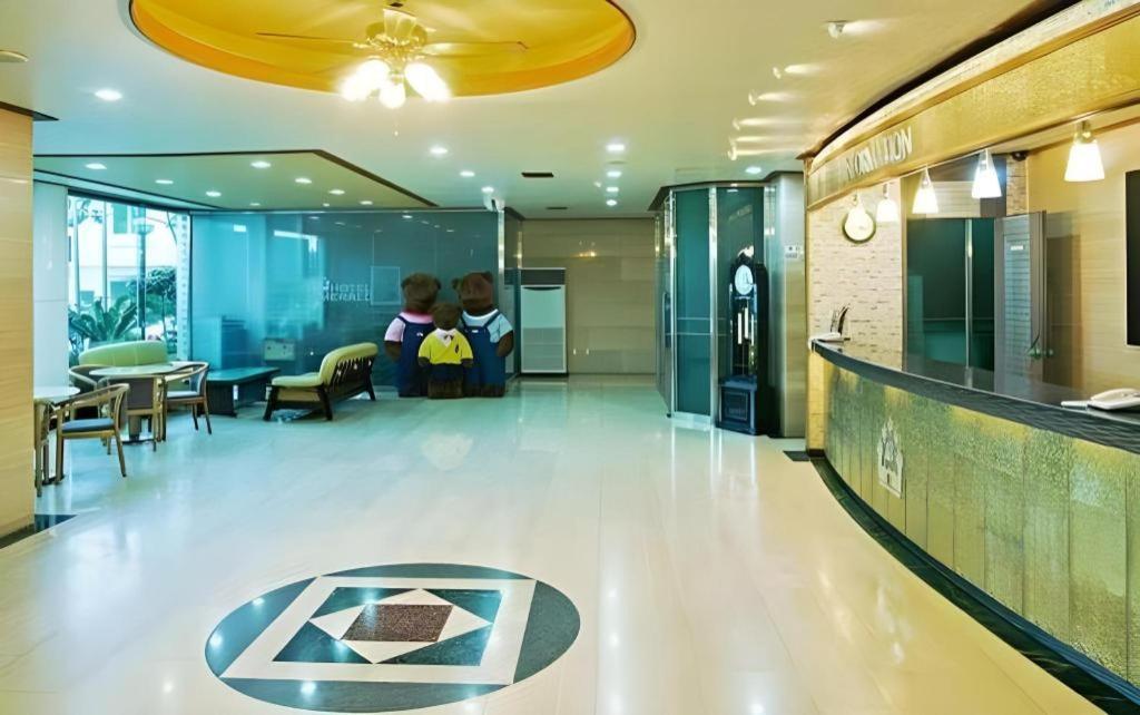Emerald Hotel Csedzsu Kültér fotó