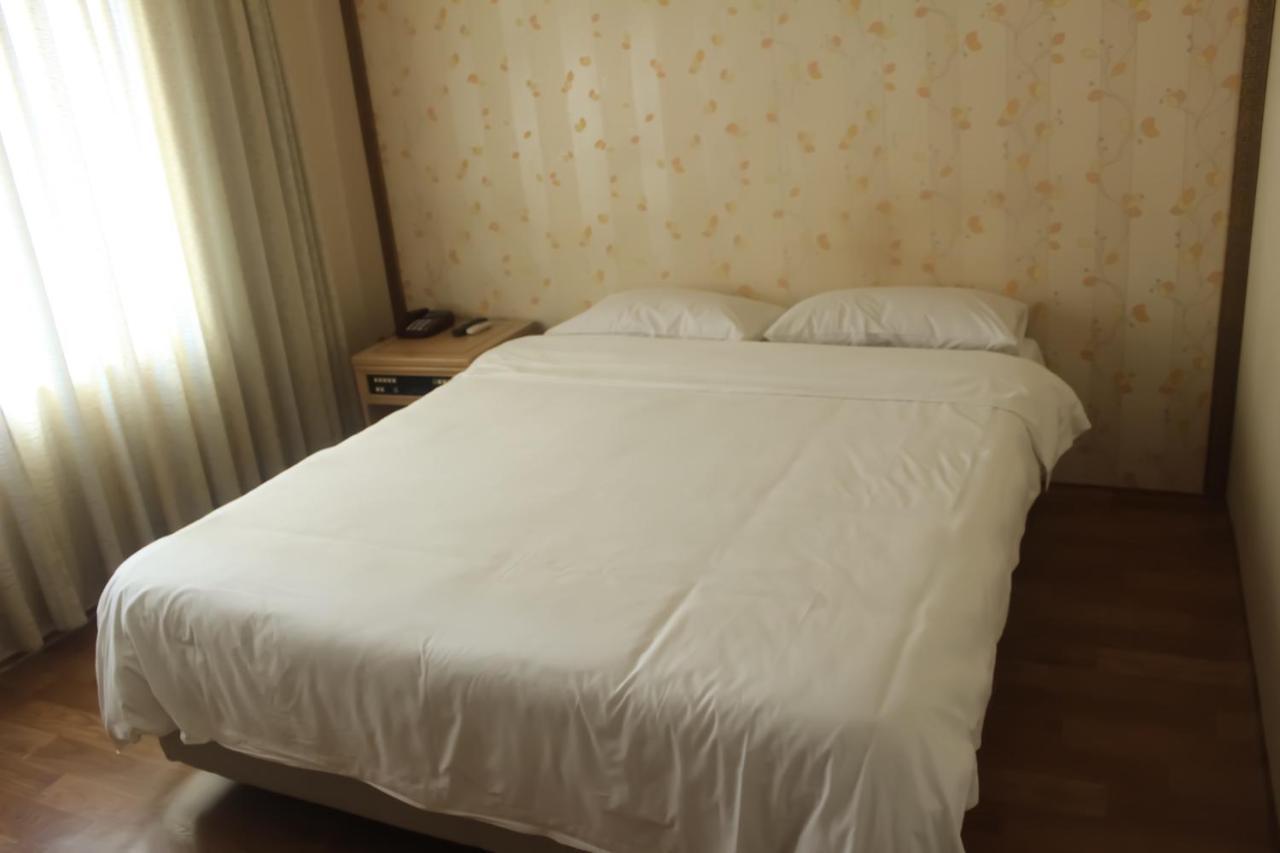Emerald Hotel Csedzsu Kültér fotó