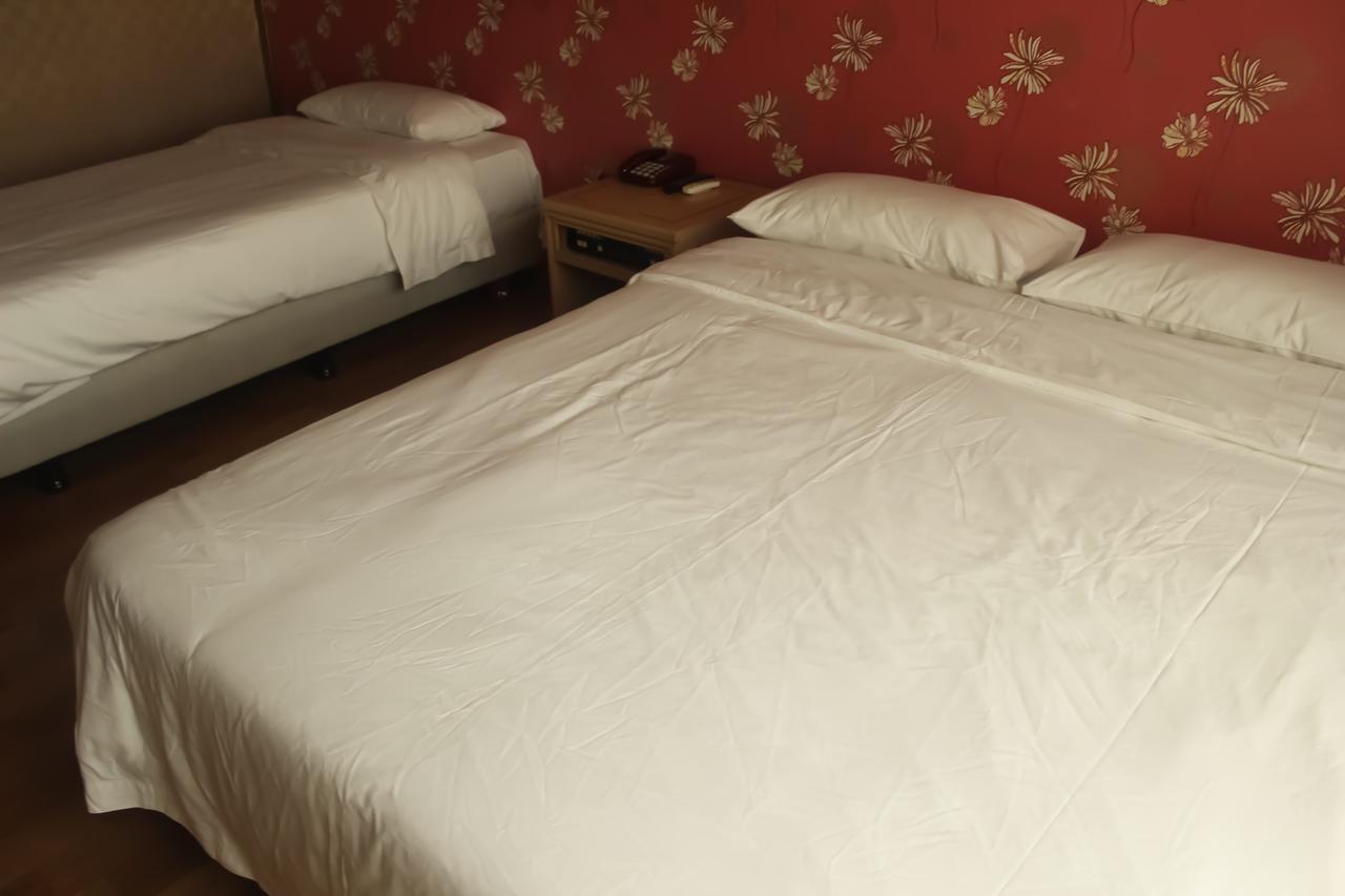 Emerald Hotel Csedzsu Kültér fotó