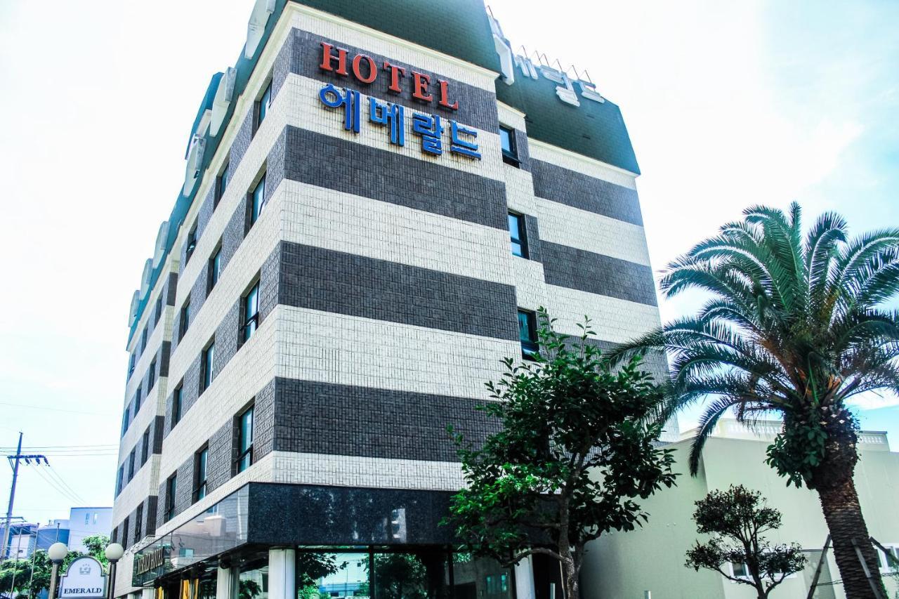 Emerald Hotel Csedzsu Kültér fotó